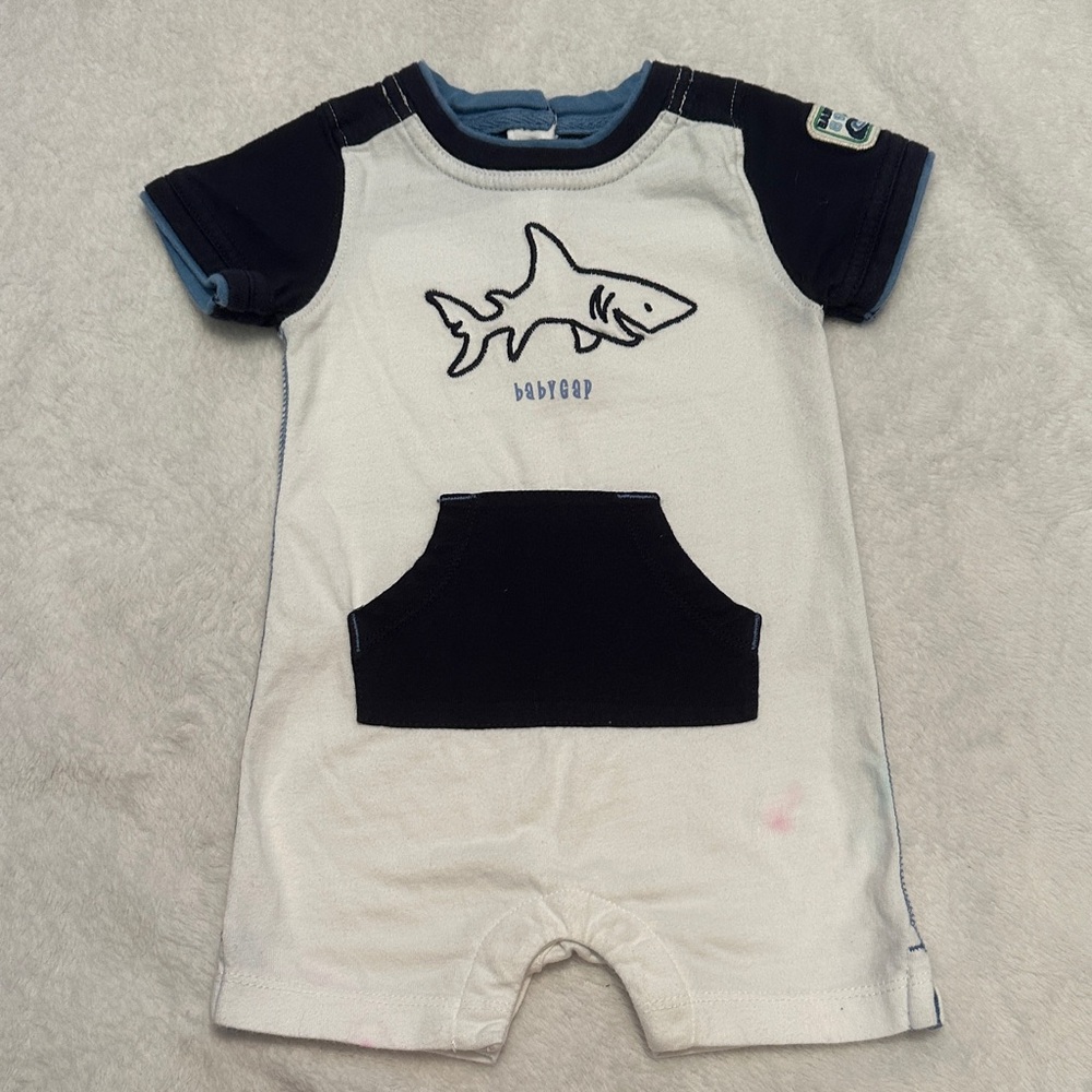 GAP Baby Romper in Blue and White